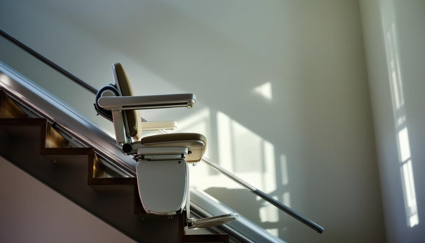 Évaluation des coûts : combien prévoir pour l'installation d'un monte-escalier ?